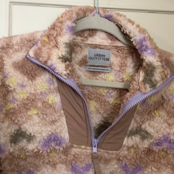 Urban Outfitters Tops - Urban outfitters fleece pullover